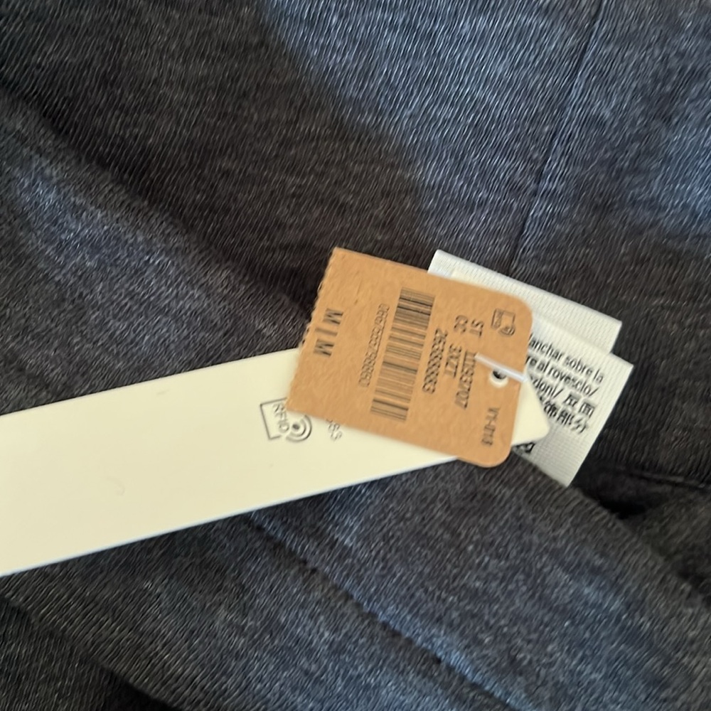 Pink pullover - Picture 7 of 11